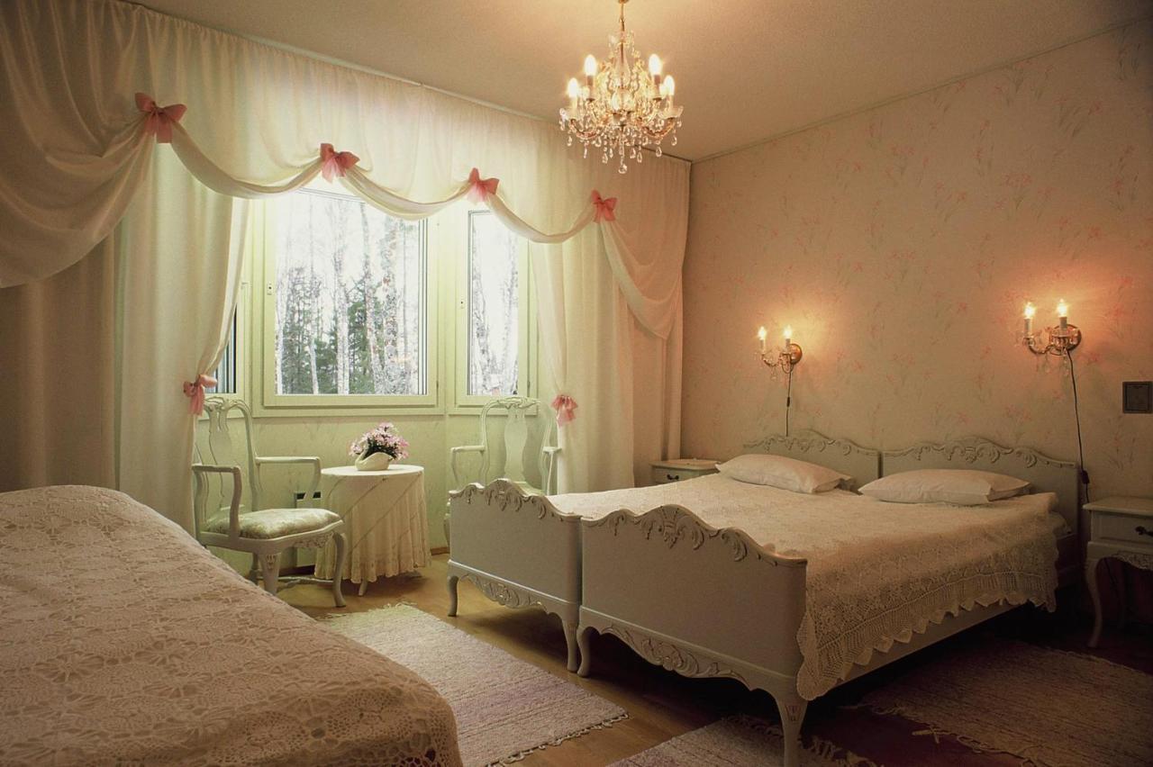 Hotelli Kultainen Joutsen Kuusamo Buitenkant foto