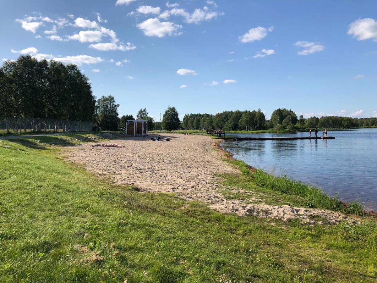 Hotelli Kultainen Joutsen Kuusamo Buitenkant foto